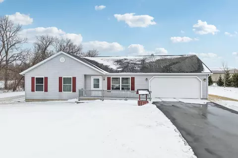 n8370 County Road A, Milford, WI 53094
