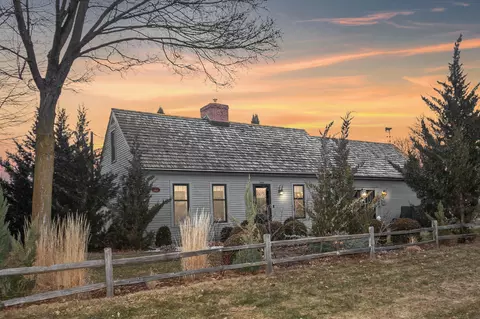 2400 W Cherokee, Appleton, WI 54914