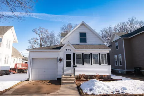470 7th, Winona, MN 55987