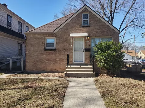 4623 N 38th, Milwaukee, WI 53209