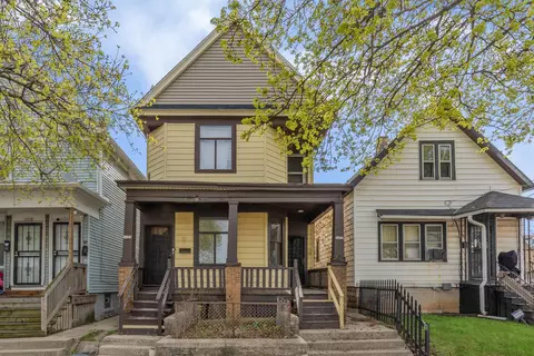 1422 N 26th #1422A-1424, Milwaukee, WI 53205
