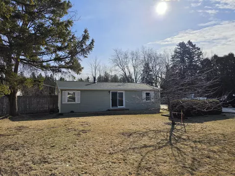 4827 County Highway Cr, Newton, WI 54220