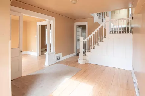 1238 N 34th, Milwaukee, WI 53208