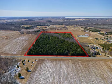 Lt2 Frisque, Red River, WI 54205