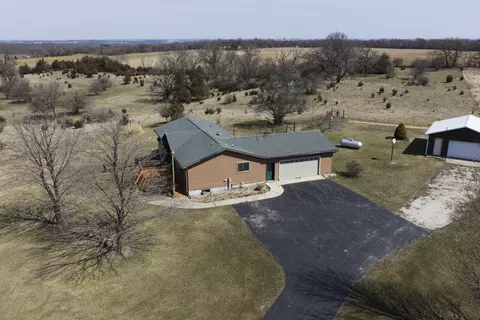 n826 County Road Hh, Kingston, WI 53926