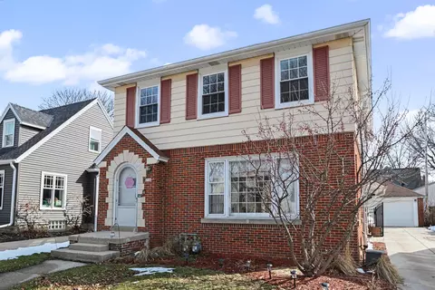 2944 N 70th, Milwaukee, WI 53210