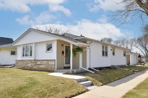 4859 N 105th, Milwaukee, WI 53225