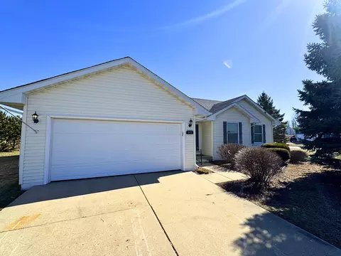 141 Betzer, Delavan, WI 53115
