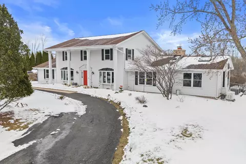 2626 W W Rnch, Mequon, WI 53092