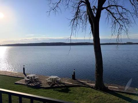 536 N Cogswell #6, Silver Lake, WI 53170