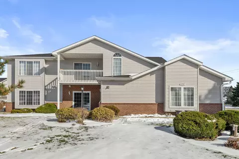 1250 Village Ctr #2, Somers, WI 53144