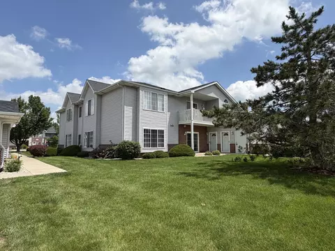 1250 Village Ctr #2, Somers, WI 53144