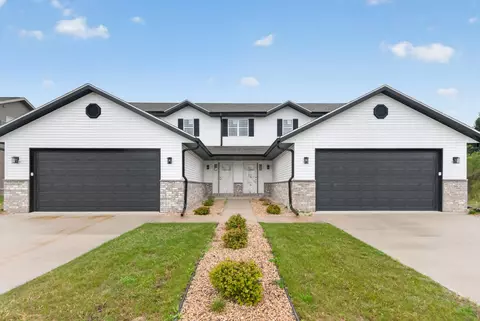 1334 Legion, West Bend, WI 53090