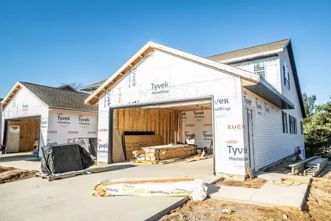 1336 Legion, West Bend, WI 53090