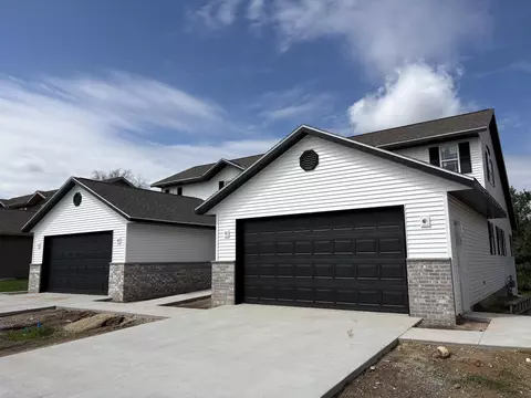 1336 Legion, West Bend, WI 53090