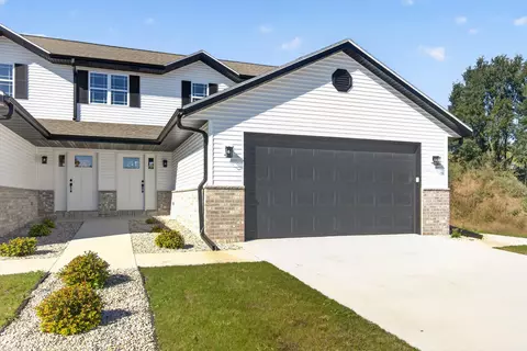 1336 Legion, West Bend, WI 53090