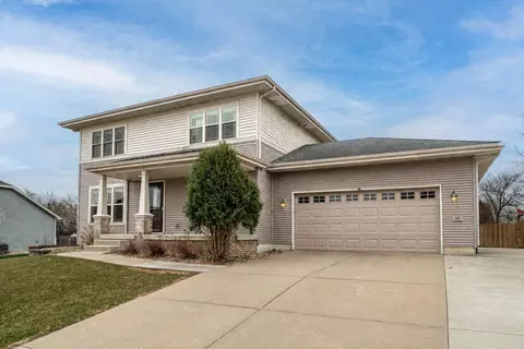 305 Skyland, Deerfield, WI 53531