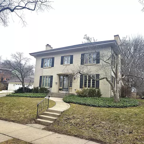 2014 Martha Washington, Wauwatosa, WI 53213