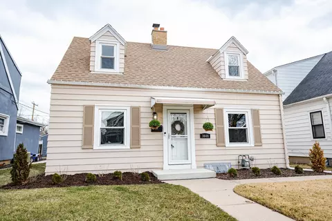 3646 S 14th, Milwaukee, WI 53221