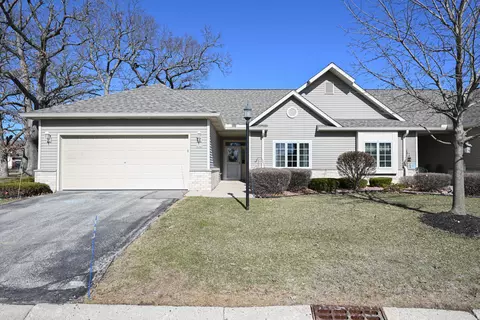 5347 S Butterfield, Greenfield, WI 53221