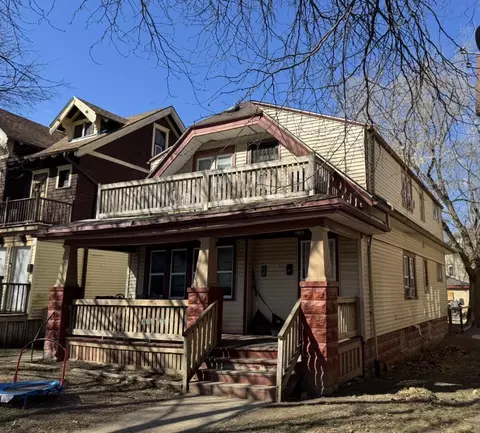 2631 N 47th, Milwaukee, WI 53210