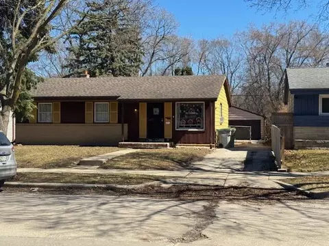 6556 N 51st, Milwaukee, WI 53223