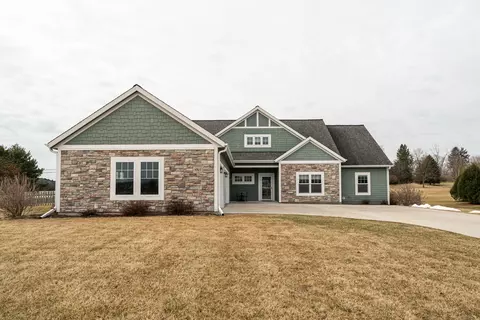 4915 Meadowview, Cedarburg, WI 53024