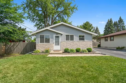 24 Oregon, Racine, WI 53405