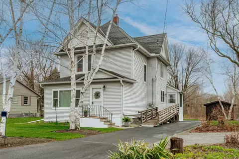 729 Palmyra, Sullivan, WI 53178