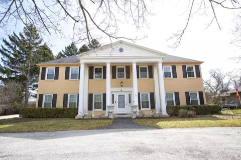 229 Indian Crk, Fox Point, WI 53217