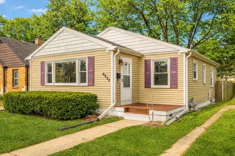 4959 N Berkeley, Whitefish Bay, WI 53217