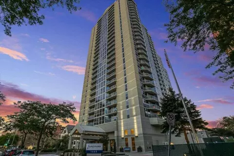 1660 N Prospect #506, Milwaukee, WI 53202