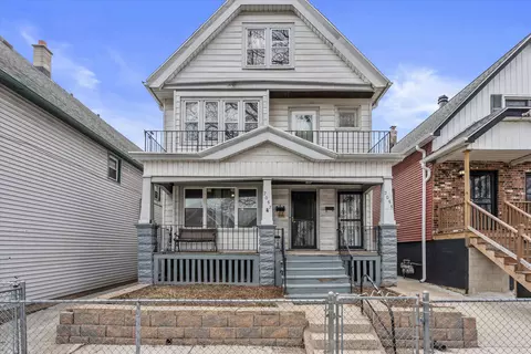 2055 S 25th #2057, Milwaukee, WI 53204