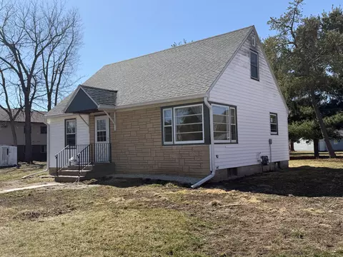 307 Walnut, La Crescent, MN 55947