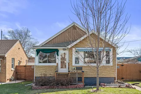 3528 S 33rd, Greenfield, WI 53221