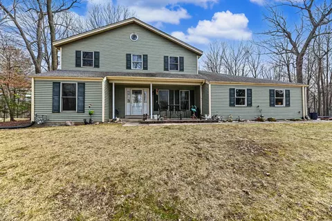 s94w26995 Linden, Mukwonago, WI 53149