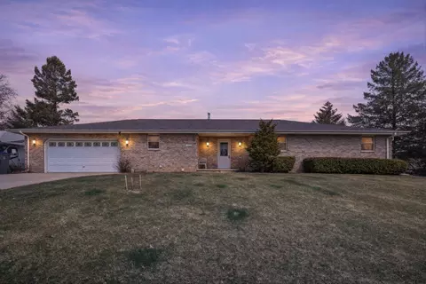 2558 N Green Bay, Mount Pleasant, WI 53405