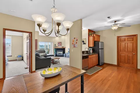 230 Hilldale #1304, Hartford, WI 53027