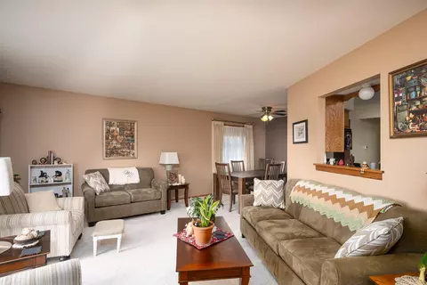 6968 W Tesch, Milwaukee, WI 53220