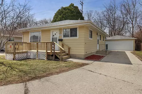 3900 11th, Kenosha, WI 53140