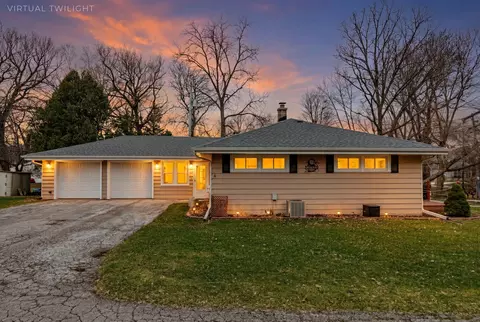 n20w28482 Oakton, Delafield, WI 53072
