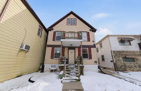 6205 W Mitchell #6207, West Allis, WI 53214
