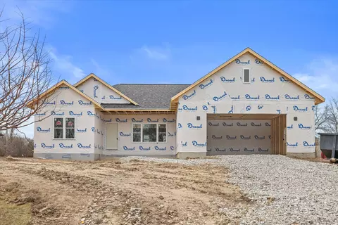 4759 W Abbott, Greenfield, WI 53220