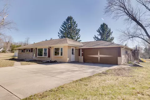 3513 W Acre, Franklin, WI 53132