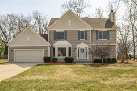 4195 W Squire, Greenfield, WI 53221