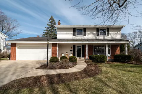 w55n778 Cedar Rdg, Cedarburg, WI 53012