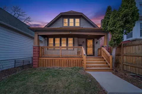 2363 S 11th, Milwaukee, WI 53215
