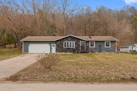 3611 Brook, Onalaska, WI 54650