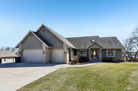 978 N Dewey, Jefferson, WI 53549