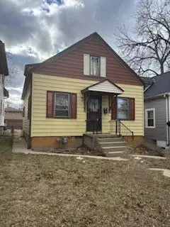 5025 N 27th, Milwaukee, WI 53209
